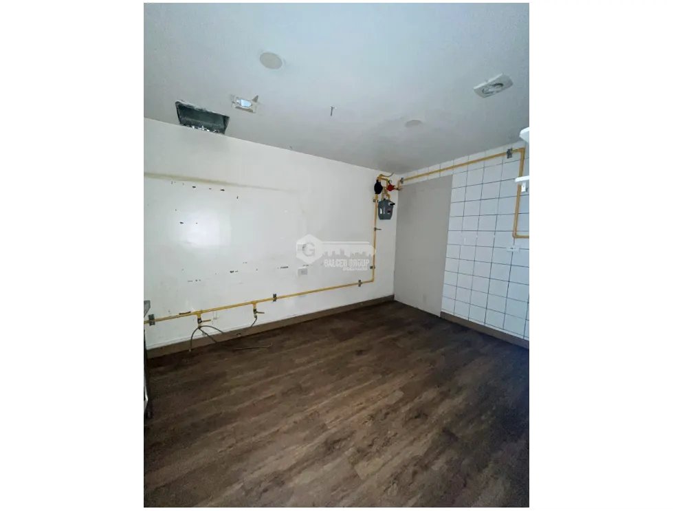 Commercial Space for rent in Via Porras