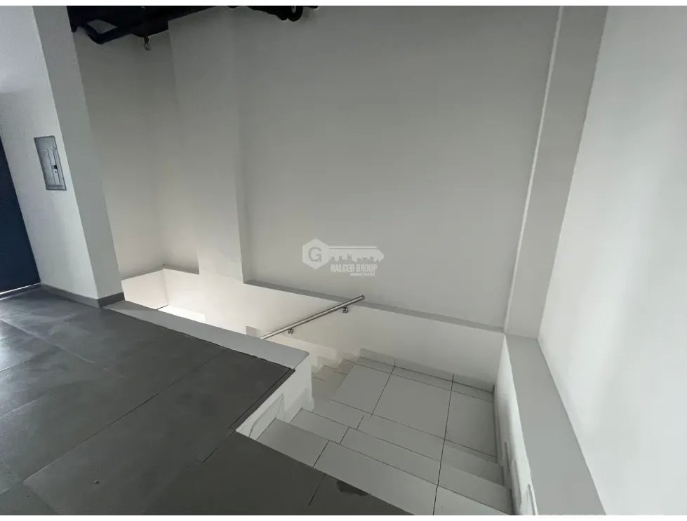 Commercial Space for rent in Via Porras