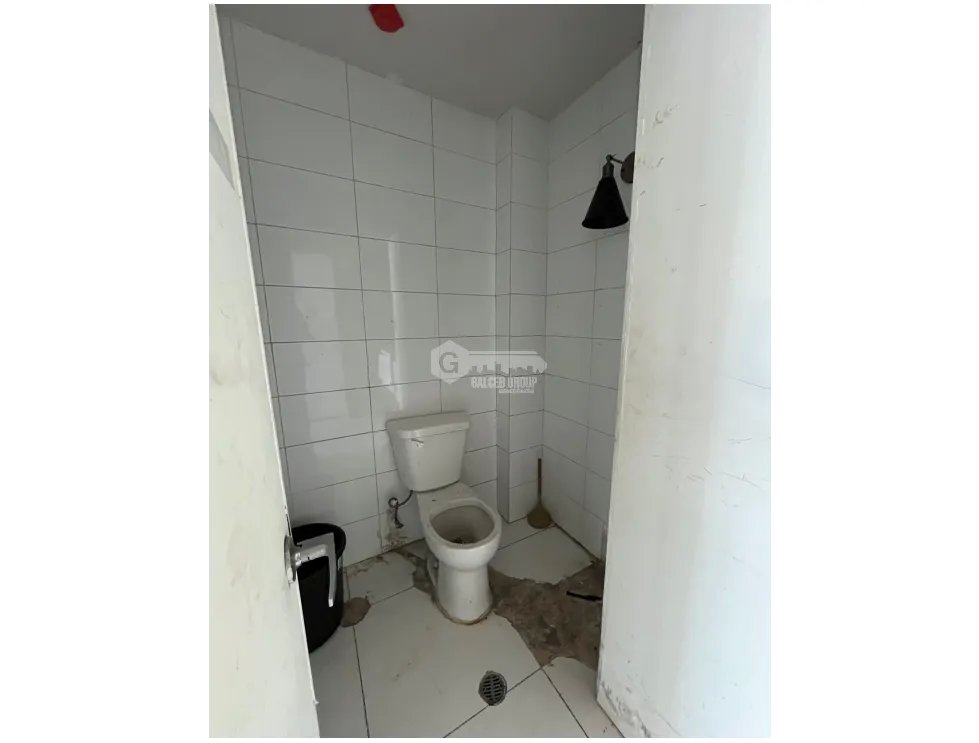 Commercial Space for rent in Via Porras