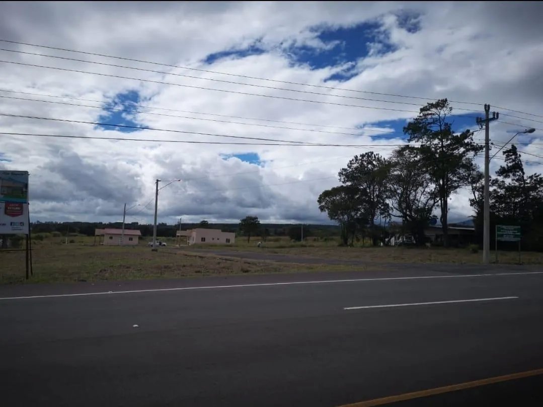 Terreno en Venta en Caldera
