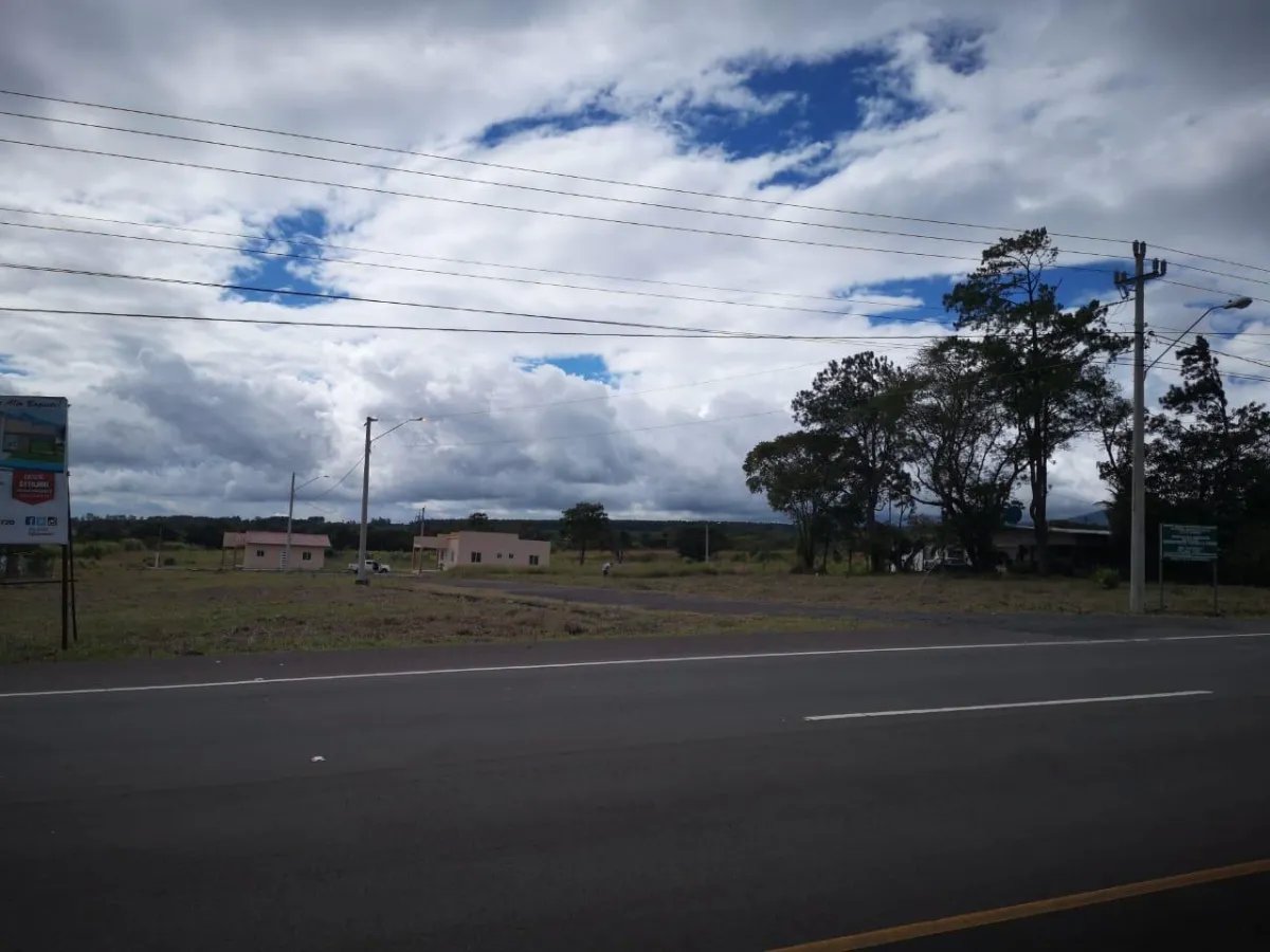 Land for Sale in Caldera