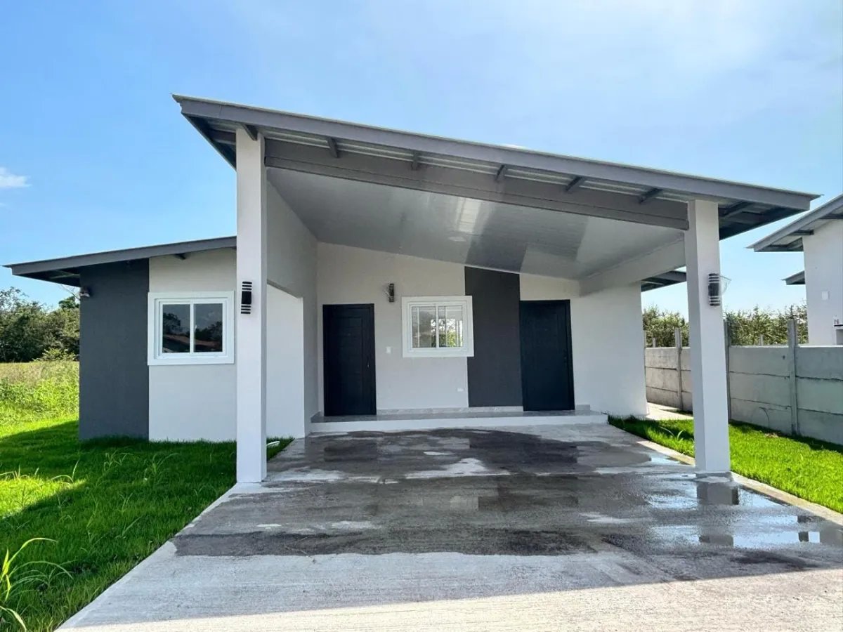 House for Sale in the David La Riviera