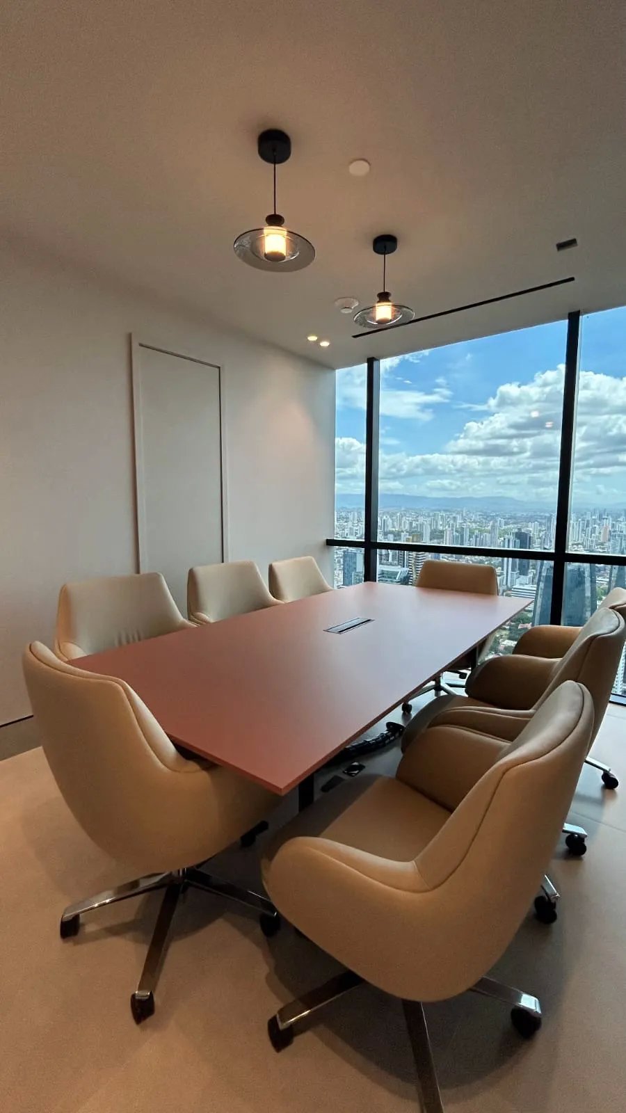 Oficina amoblada en alquiler  Towerbank | Calle 50