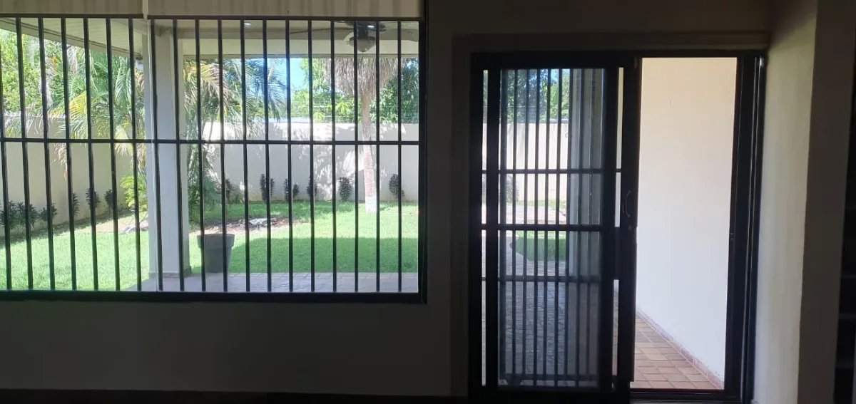 House for Sale in La Riviera Residential Community