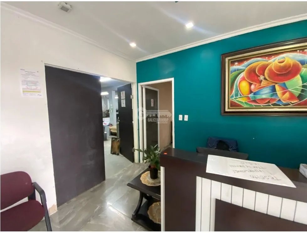 LOCAL COMERCIAL / VIA TRANSISMICA / 576.78M2 / 3 DIVISIONES