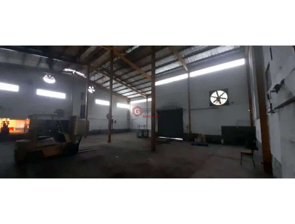 Warehouse for sale in Panama
