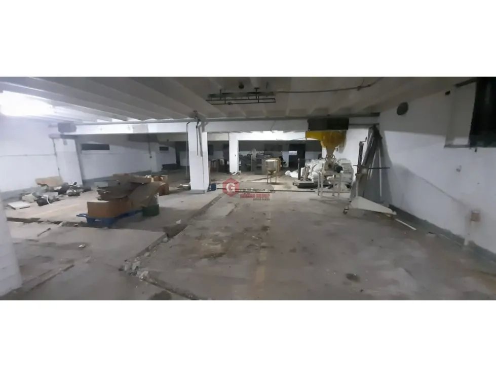Warehouse for sale in Panama