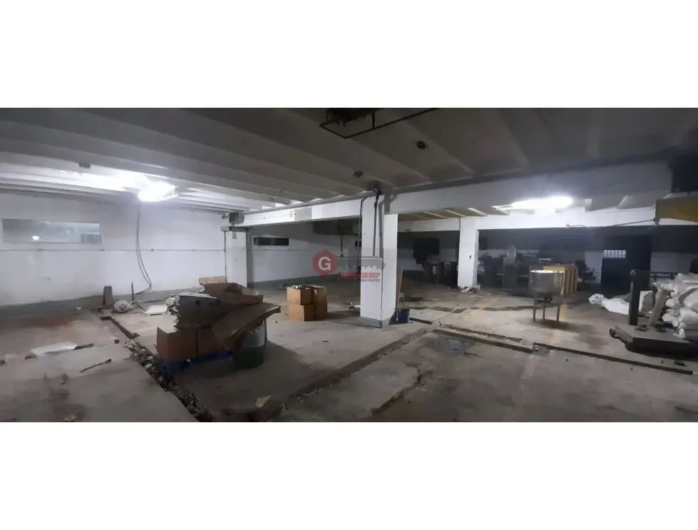 Warehouse for sale in Panama