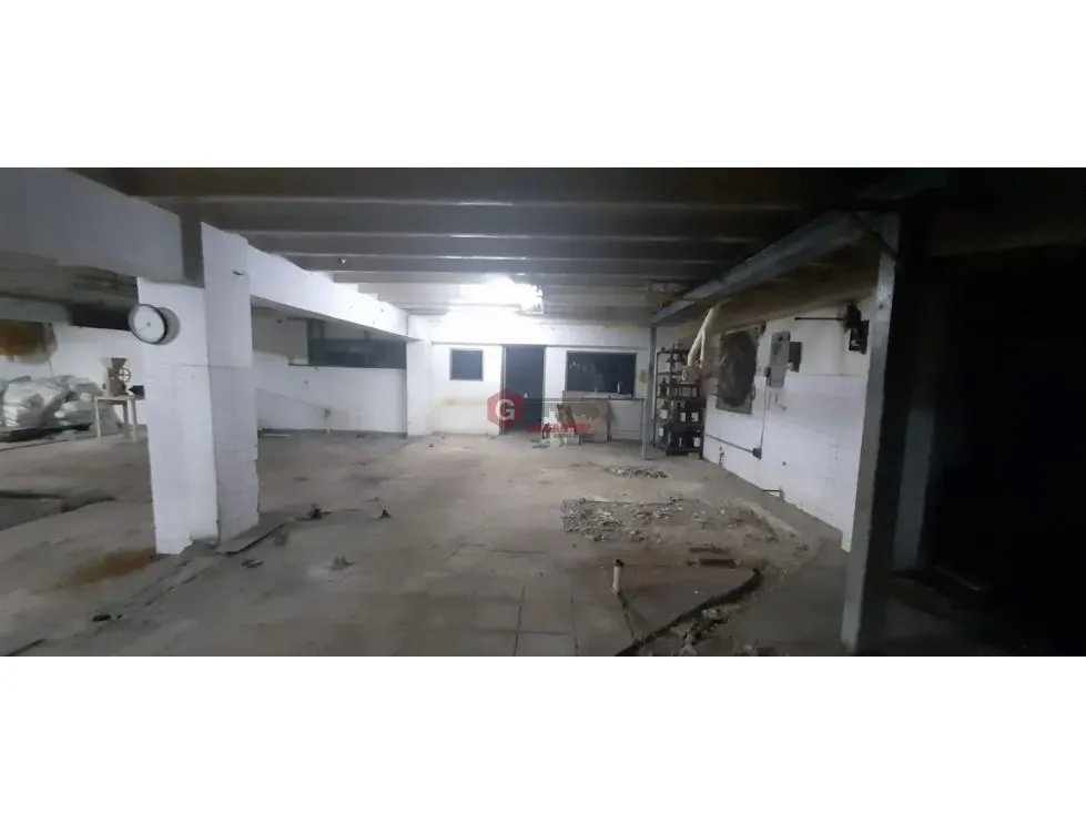Warehouse for sale in Panama