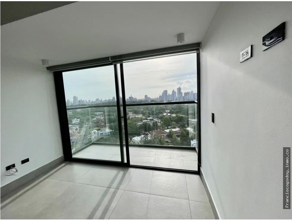 SE VENDE EN COCO DEL MAR - USD 330,000