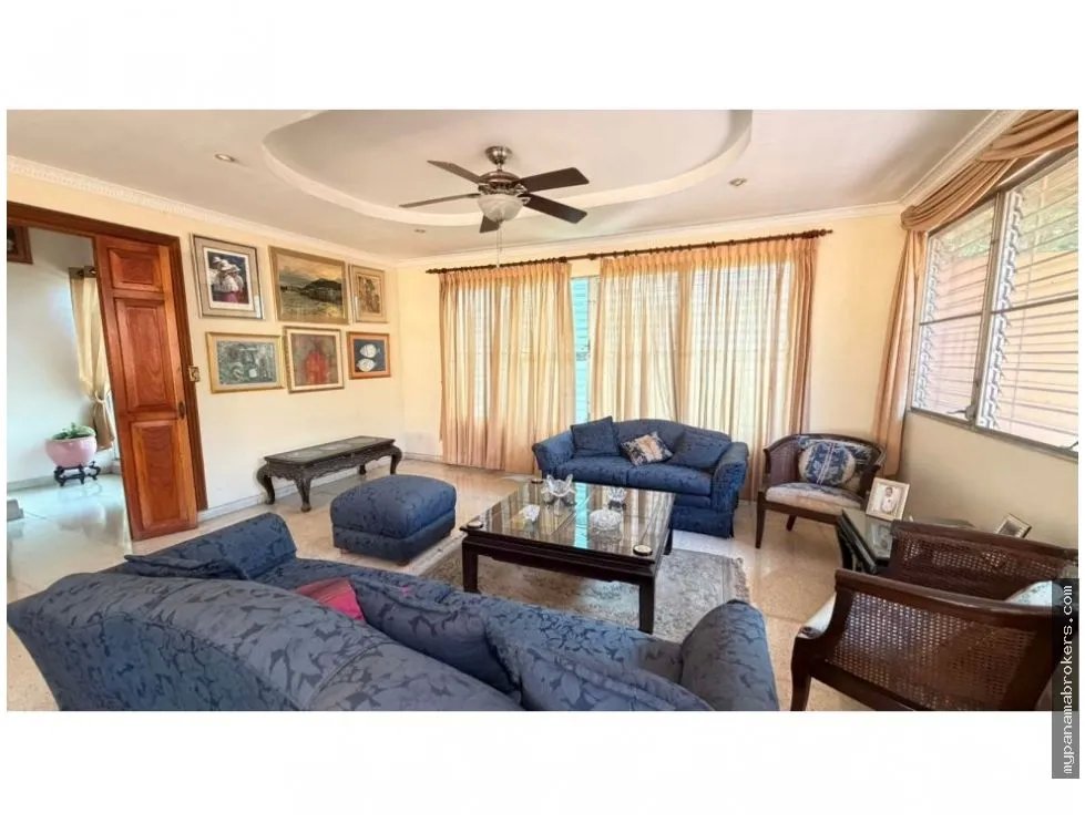 Venta de casa en San Francisco - Villa Lilla