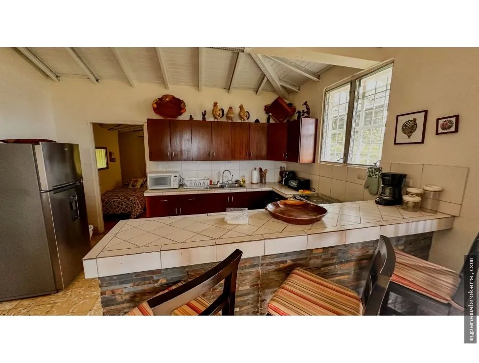 Se vende casa frente al mar en Seacliff, Coclé
