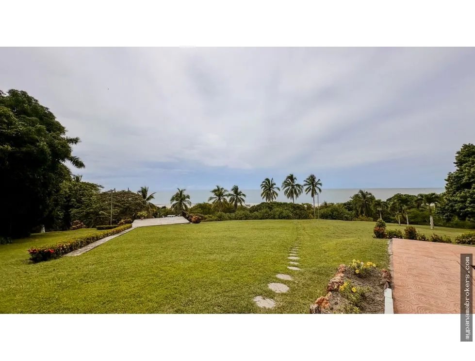 Se vende casa frente al mar en Seacliff, Coclé
