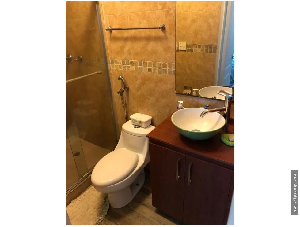 VENDO EN CARRASQUILLA PH GREEN POINT. 1REC/AMOBLADO
