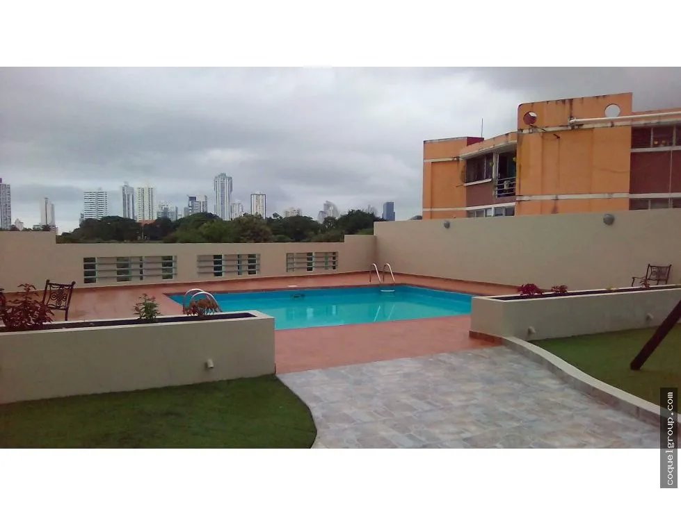 VENDO EN CARRASQUILLA PH GREEN POINT. 1REC/AMOBLADO
