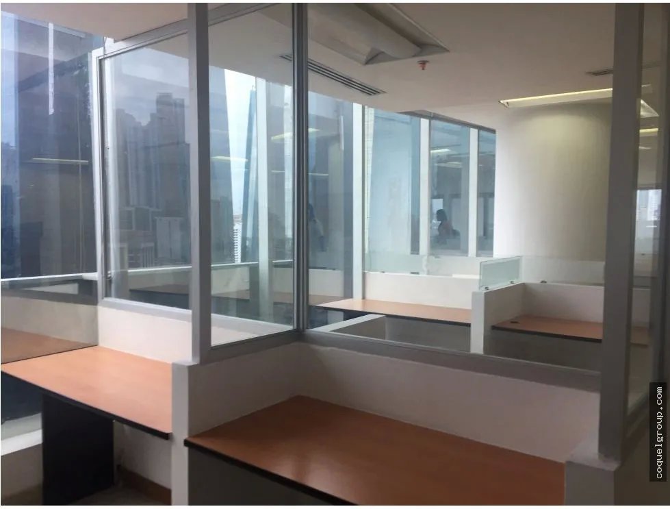 VENTA DE OFICINA EN PH F&F TOWER (EL TORNILLO) 188M2