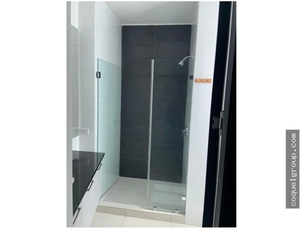 ALQUILER DE APARTAMENTO L/B, PH CASTELLAMMARE 3REC