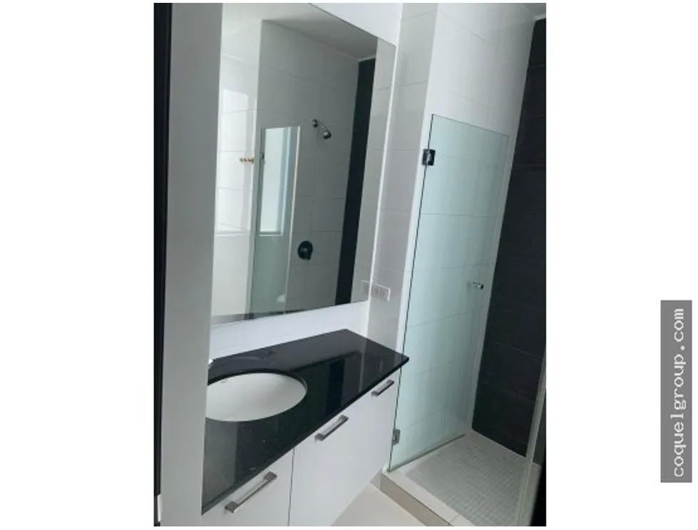 ALQUILER DE APARTAMENTO L/B, PH CASTELLAMMARE 3REC