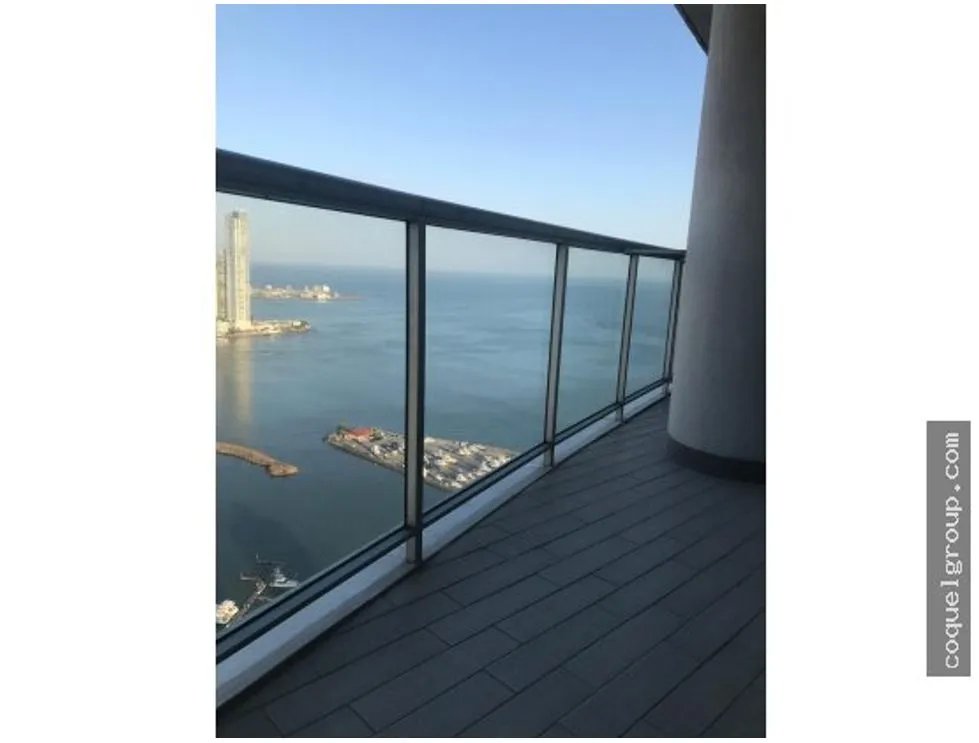 VENDO/ ALQUILO APARTAMENTO AMOBLADO PH YACHT CLUB