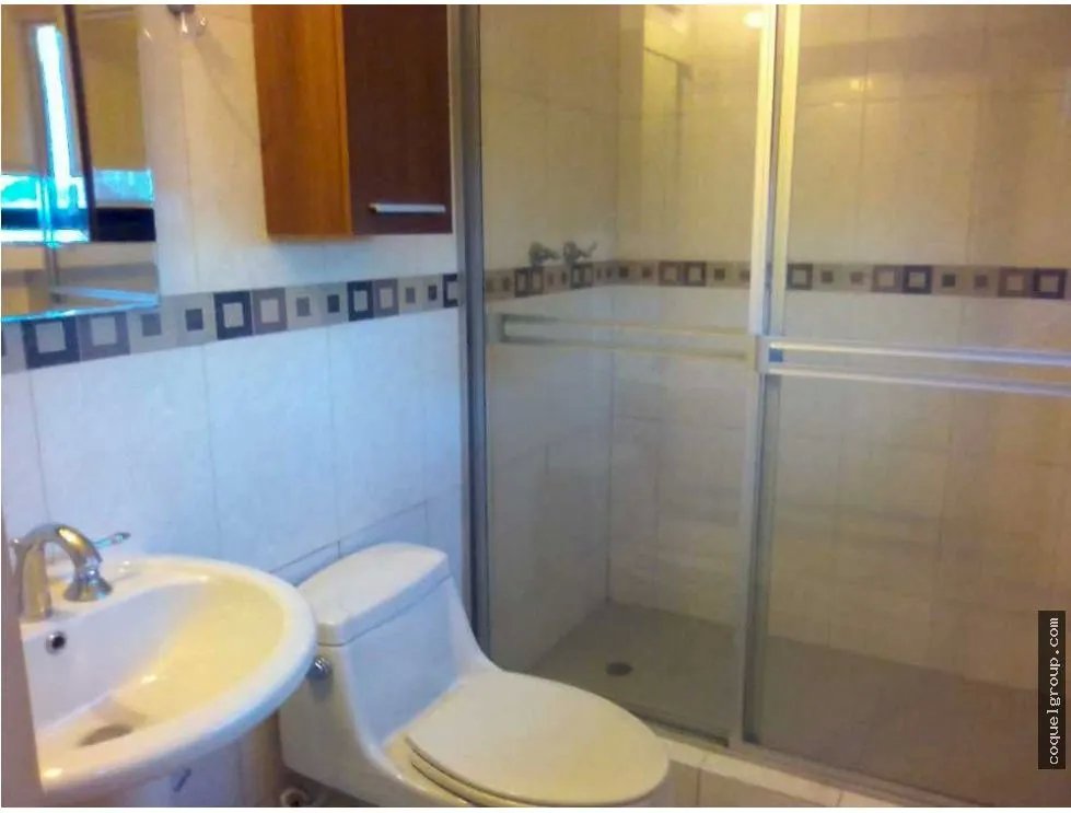 VENDO ALQUILO APARTAMENTO AMOB EN  PH STAR BAY