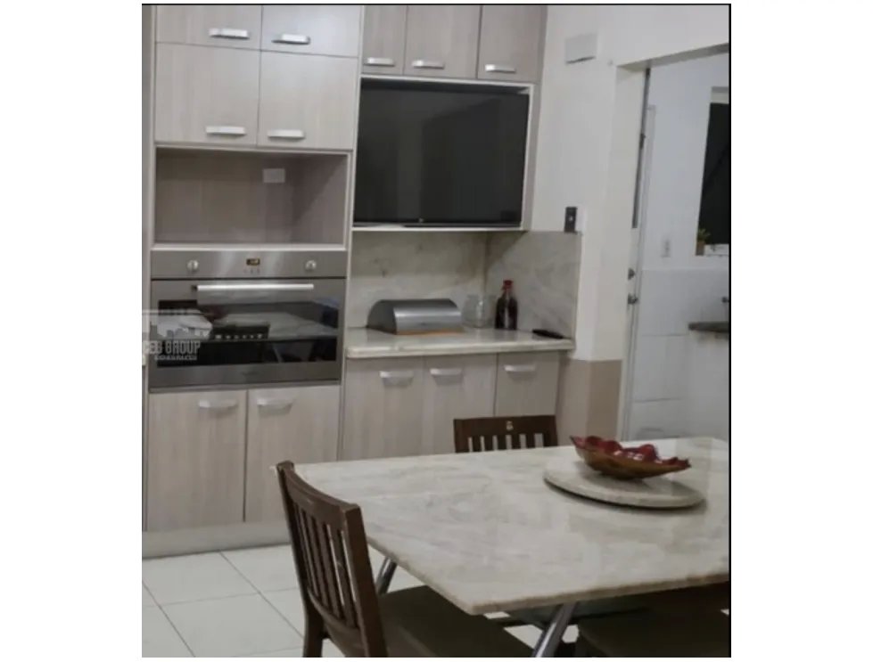 VILLA LUCRE / ALTOS SAN RAFAEL / 661M / 5 HABITACIÓN / 3 PARKING