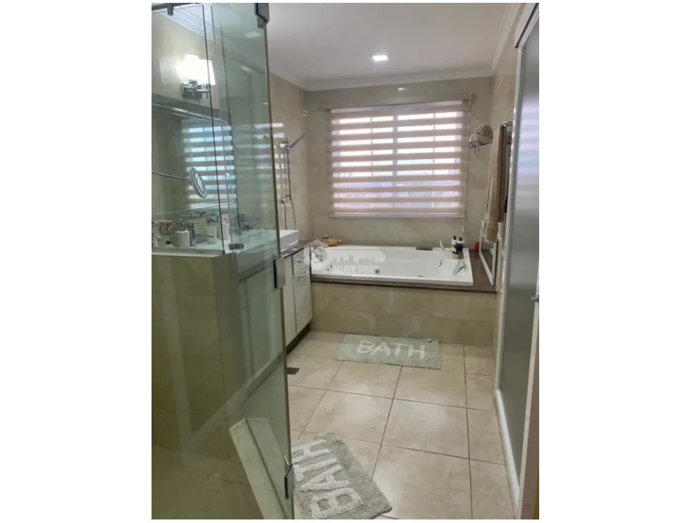 VILLA LUCRE / ALTOS SAN RAFAEL / 661M / 5 HABITACIÓN / 3 PARKING