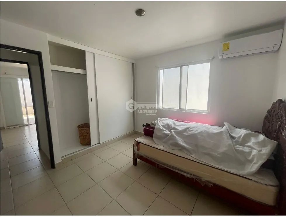 Single Family House for sale in Vacamonte