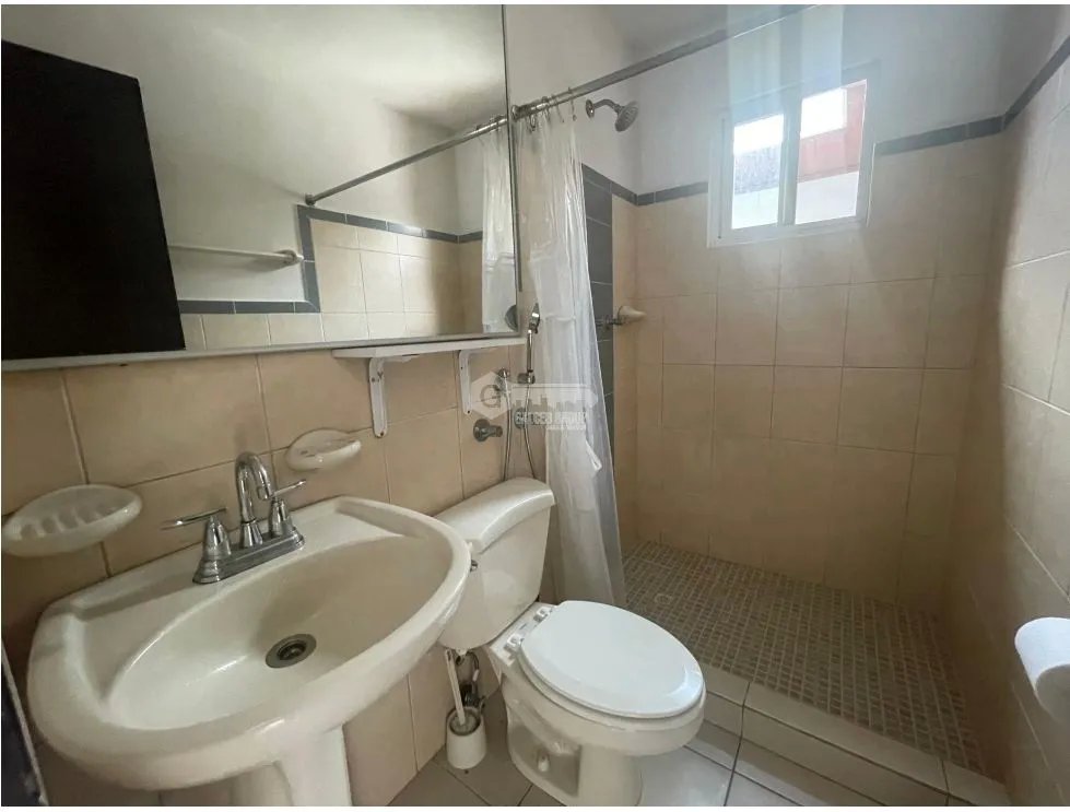Single Family House for sale in Vacamonte