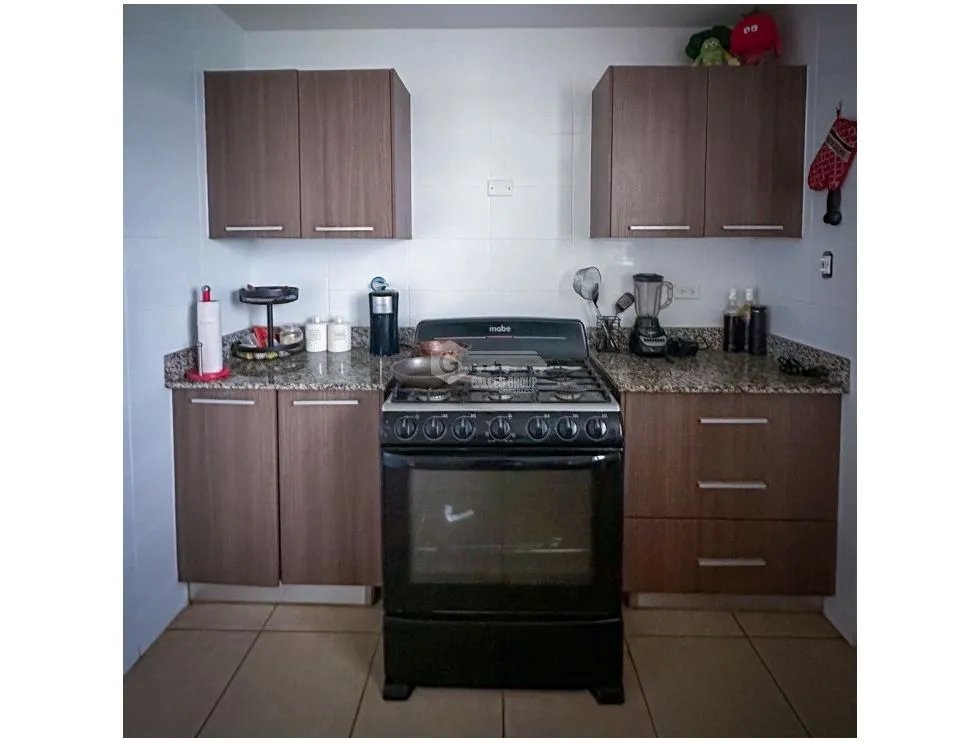 ARRAIJAN / BRISAS DEL GOLF / 395M / 3 HABITACION / 2 PARKING / PATIO