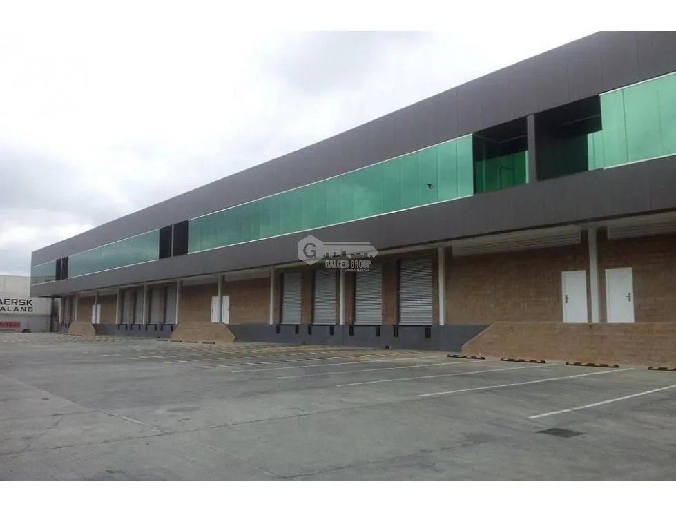 Warehouse for rent in San Miguelito