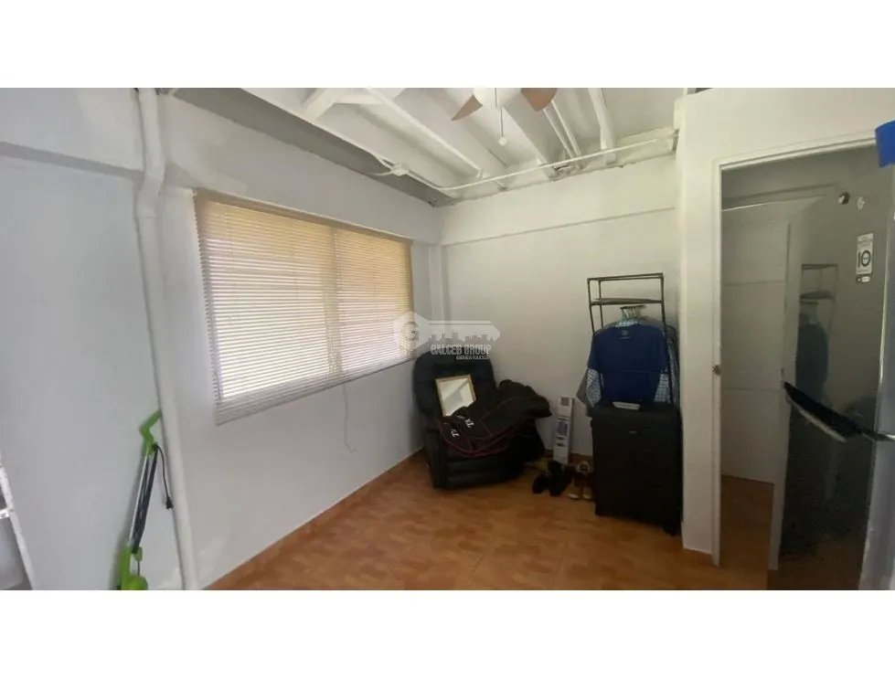 CLAYTON / ESTILO BUNGALAW / 1015M / 5 HABITACION / REFORMADA