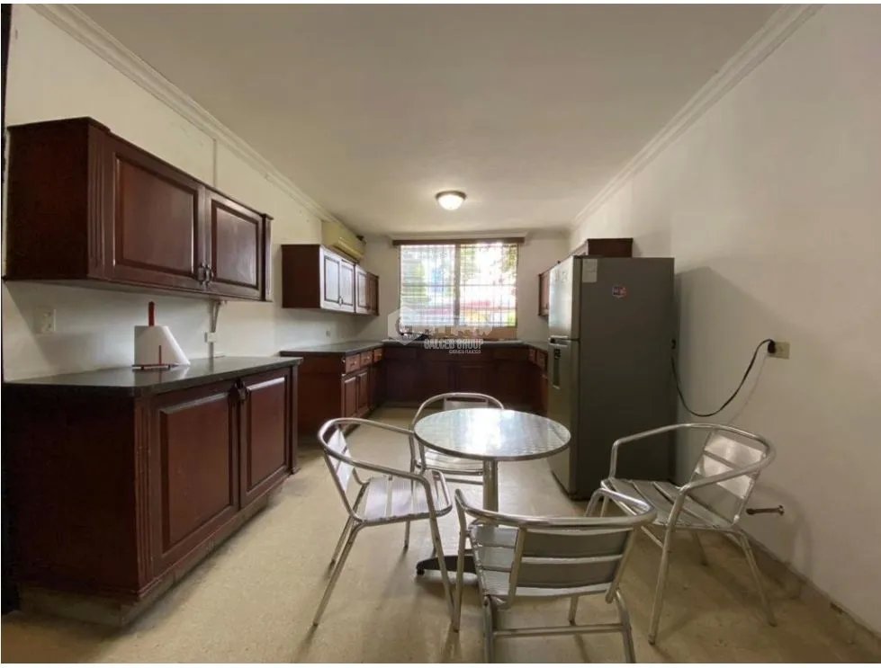 SAN FRANCISCO / CASA COMERCIAL / 500 M2 / 2 NIVELES /  2 BALCONES