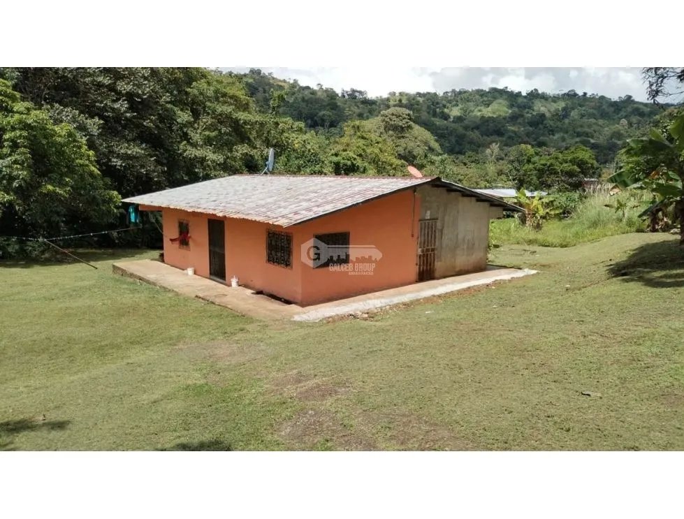 TERRENO / COLON / BUENA VISTA / 16570M / CON 2 CASAS / SOBRE VIA