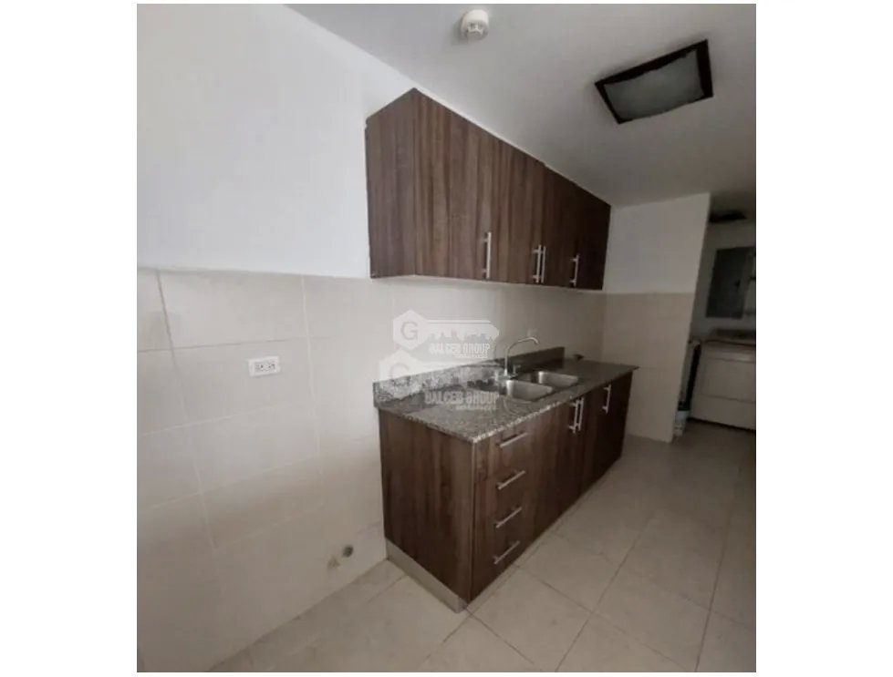 LA PULIDA / PH VISTA MARINA TOWERS / 70M / 2 HABITACION / 1 PARKING