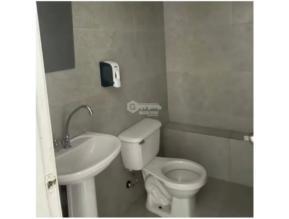 LOCAL COMERCIAL / ALTOS DE PANAMA / PLAZA NORTE / 106M / PLANTA ALTA