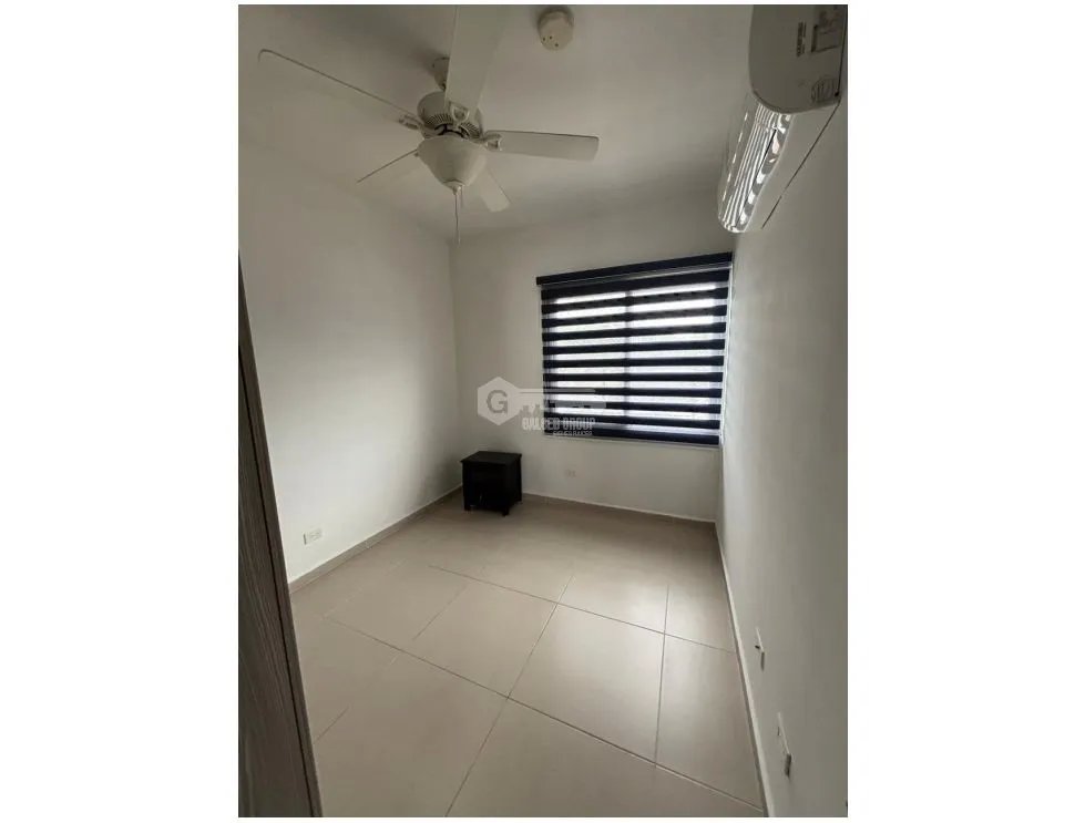 Single Family House for rent in El Crisol