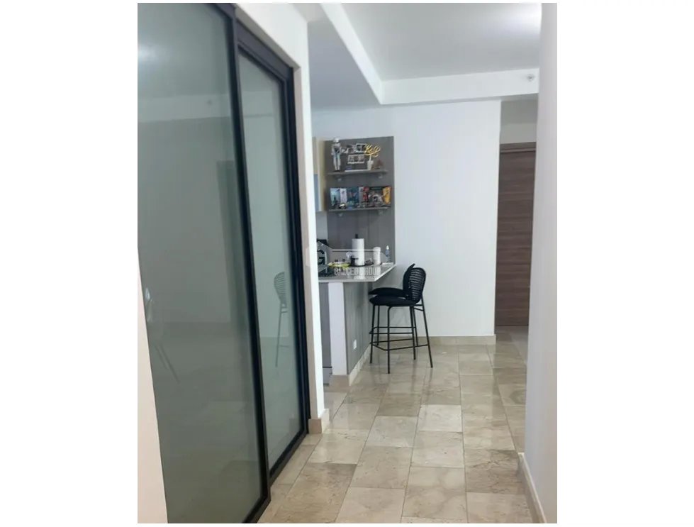 AVE. BALBOA / DYNASTY RESIDENCES / 98M / 2 HABITACIÓN / LINEA BLANCA