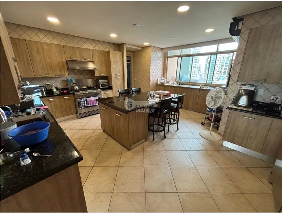 Apartment for sale in Punta Pacifica