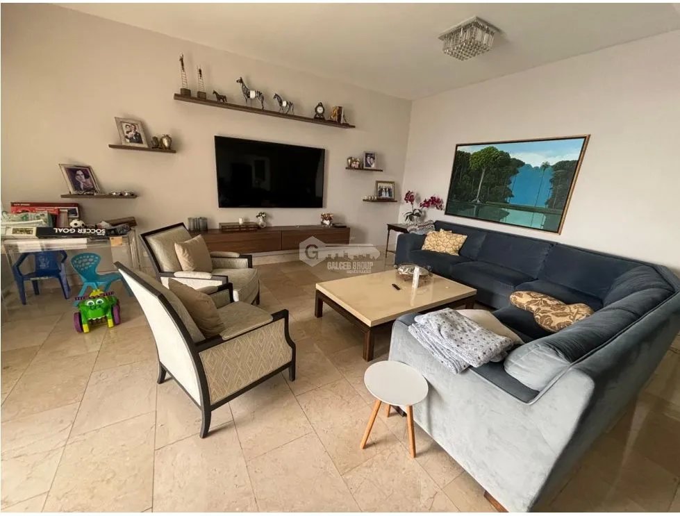 Apartment for sale in Punta Pacifica