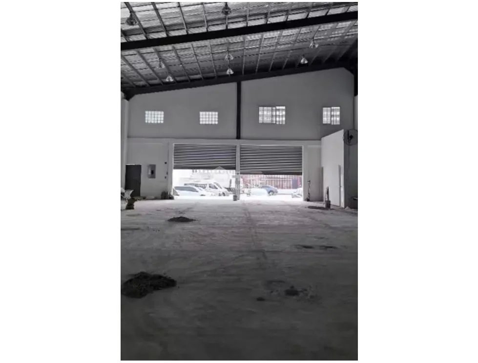 Warehouse for sale in Las Mananitas