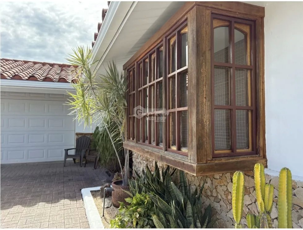 Single Family House for sale in San Carlos