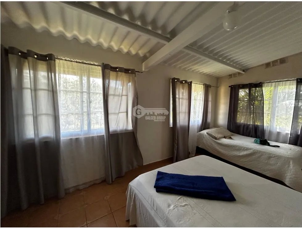 SE VENDE FINCA CON 2 CABAÑAS EN CERRO AZUL DE 1140M CLIMA FRIO