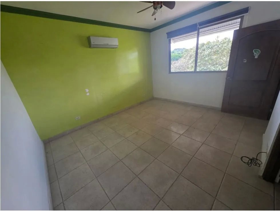 SE VENDE LUJOSA CASA EN DOS MARES 7 HABITACIONES PISCINA Y JACUZZI