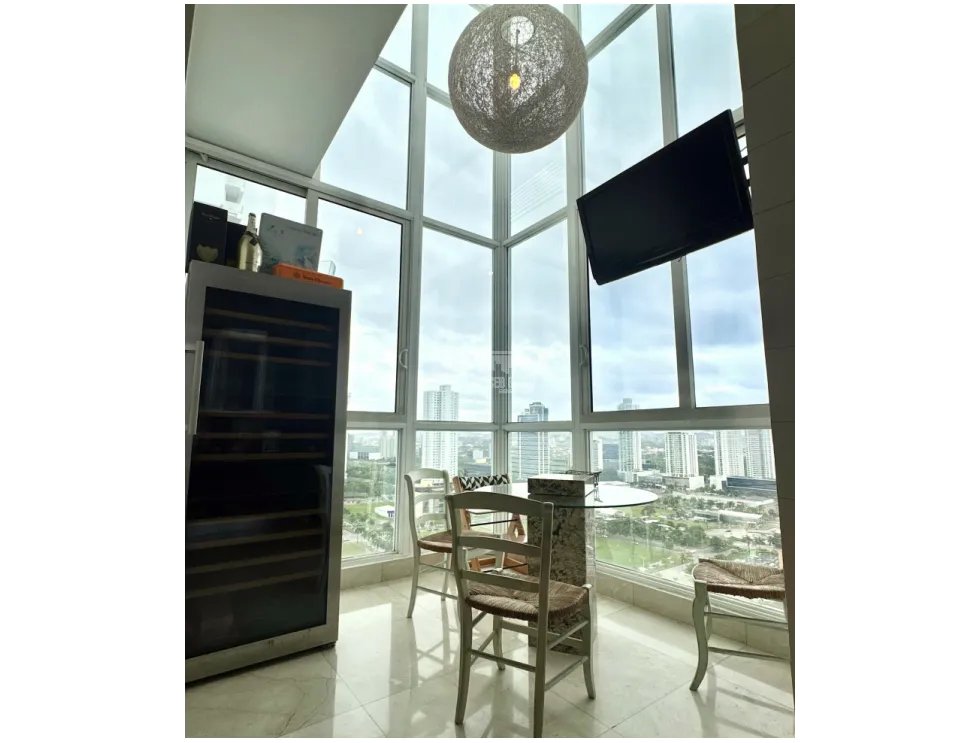 Apartment for sale in Costa del Este