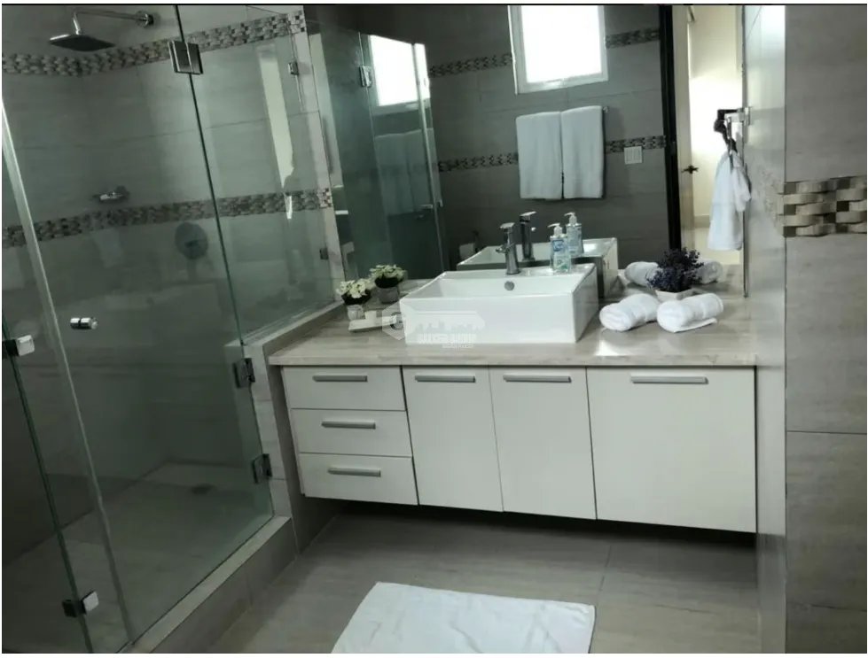 VENTA DE APARTAMENTO EN PUNTA BARCO PH BARCOVENTO CON VISTA AL MAR