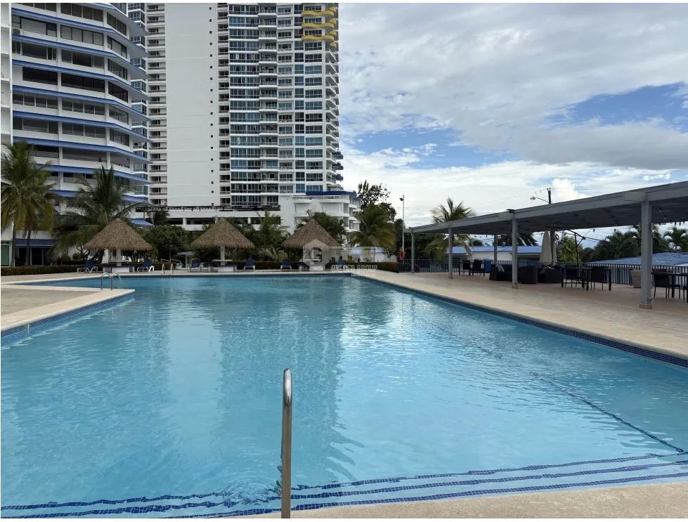 CHAME / CORONADO / DUPLEX / 240M / 3 HABITACION / 2 PARKING / AG