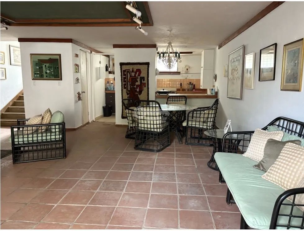 Single Family House for sale in Coronado