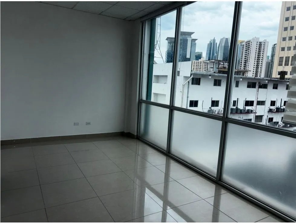 Office for rent in El Cangrejo
