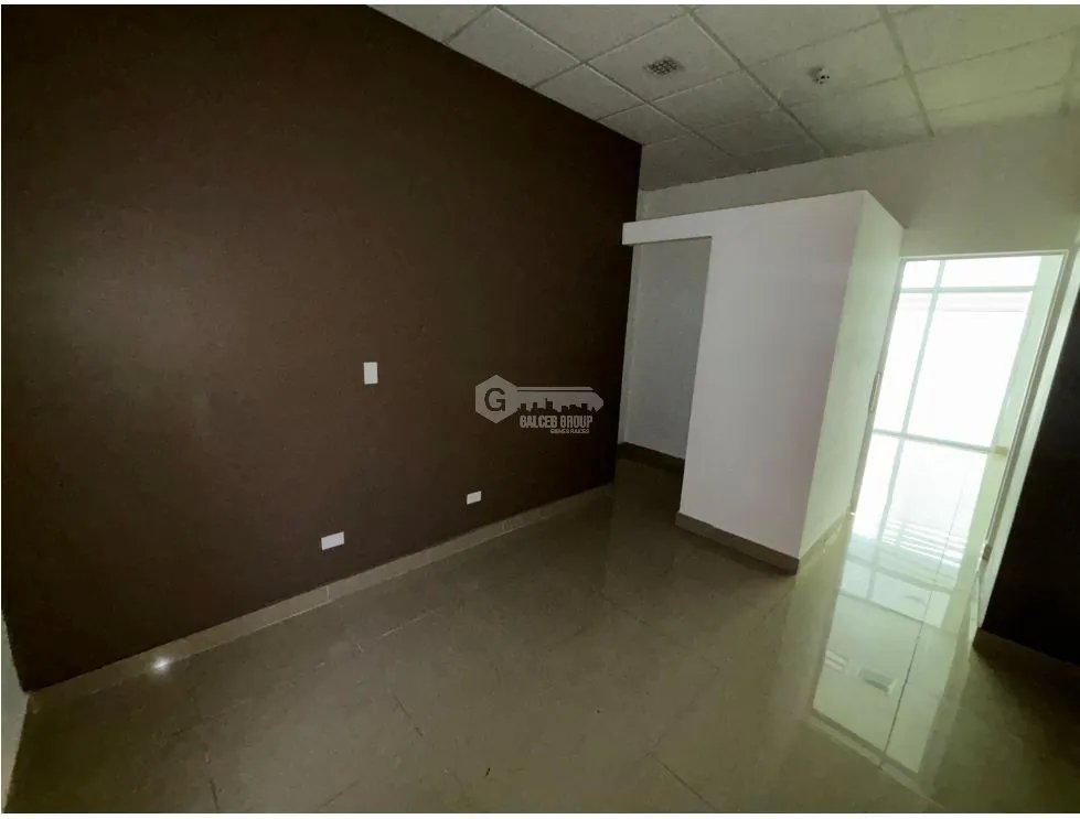 Office for rent in El Cangrejo