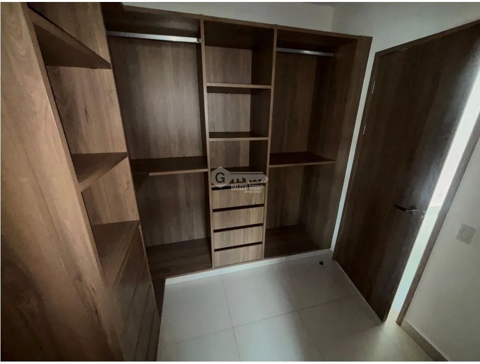 Single Family House for sale in Condado del Rey